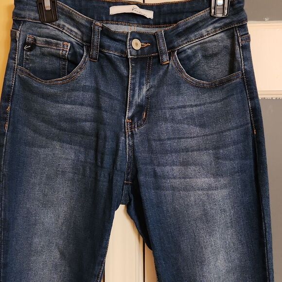 KanCan Women's Mid-Rise Skinny Jeans Size 11/29 or US 8 - Picture 3 of 6